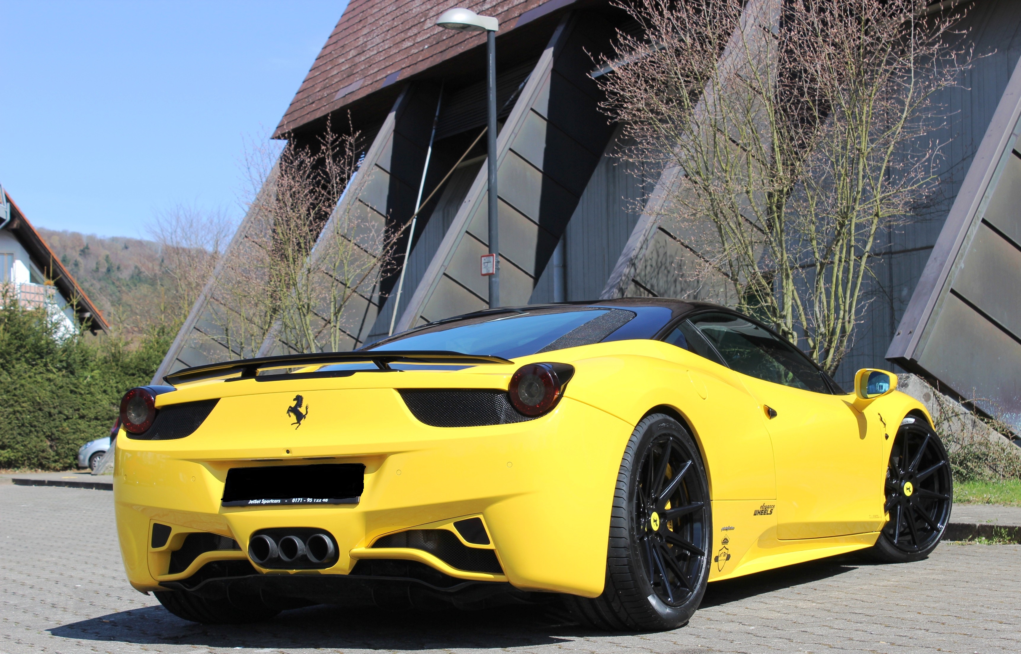Ferrari 458 mit Elegance Wheels E1FF